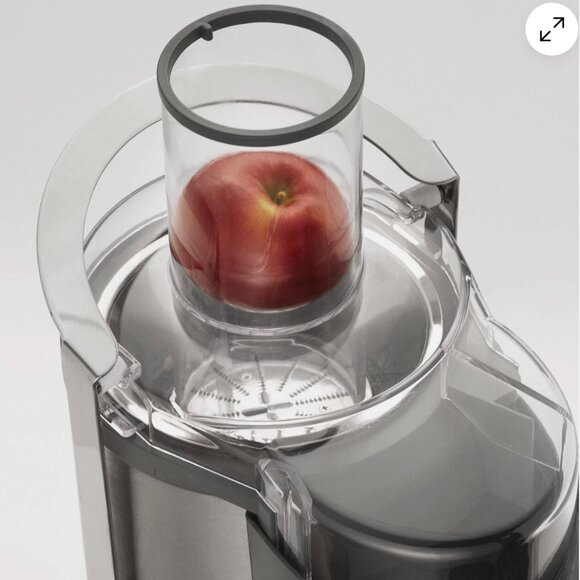 Bella High Power Juice Extractor 1000W Centrifugal Juicer - Black/Silver - Picture 4 of 16